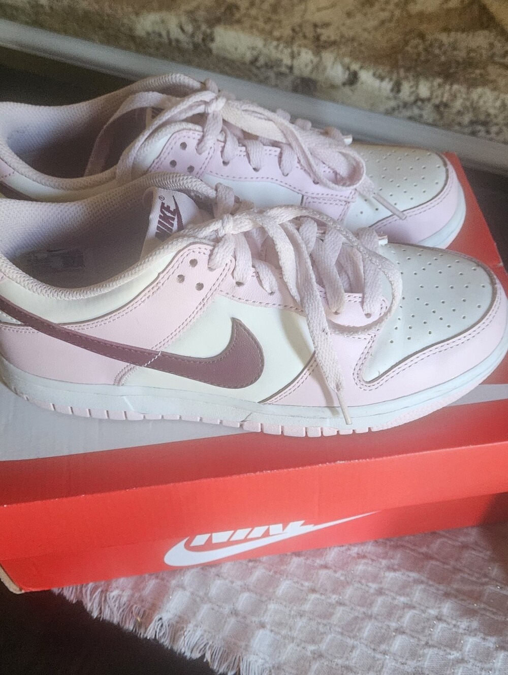 Nike Women’s Low-Top Sneakers in Light Pink, White and Mauve